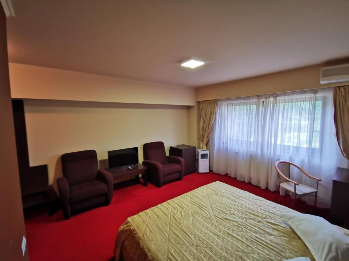 Hotel Severus Zalău المظهر الخارجي الصورة