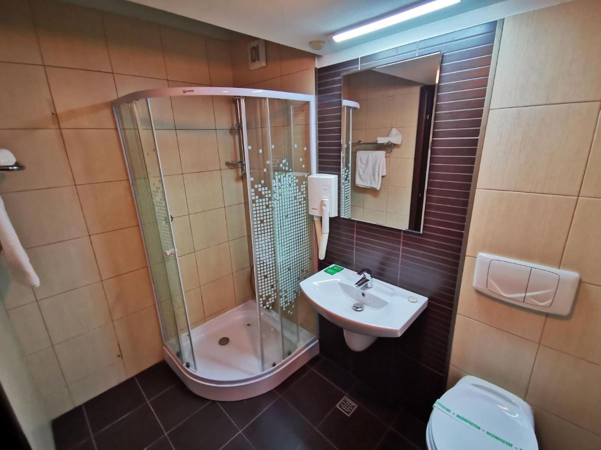 Hotel Severus Zalău المظهر الخارجي الصورة